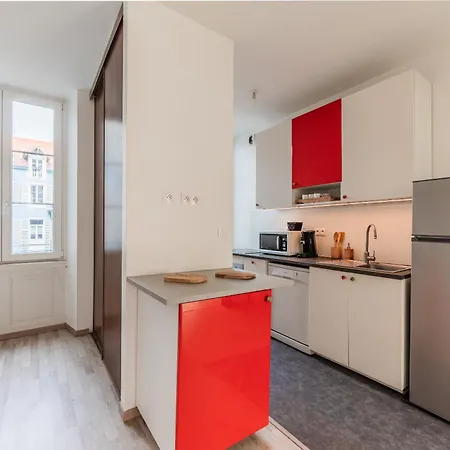 Chaleureux & Lumineux T3 Strasbourg-centre Апартаменты *